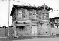 Дом жилой с лавкой